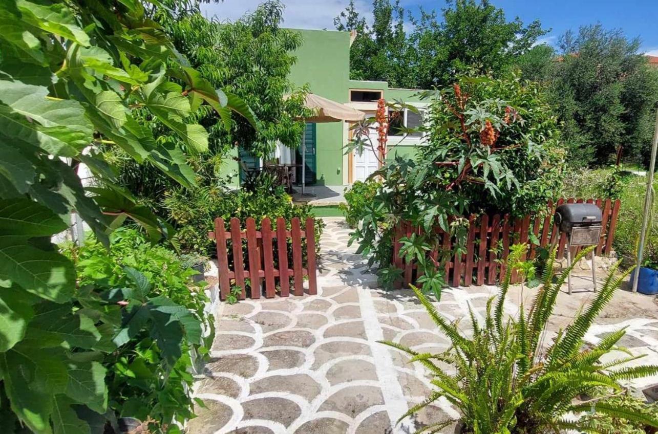 Afionas Das Gruene Haus Екстер'єр фото